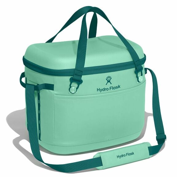 carryouttm-soft-cooler-30-l-w5 cpco344-carryout-cooler-30l-mermaid-green-angled_1.jpg