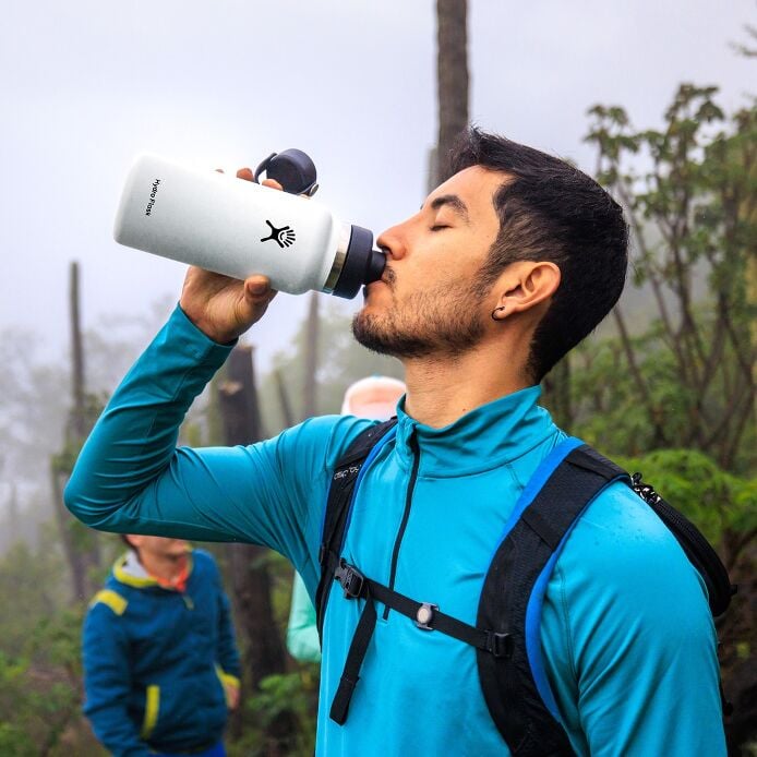 wide-mouth-flex-chug-cap-v2 ono_7111_white_1600x1600_1__1.jpeg