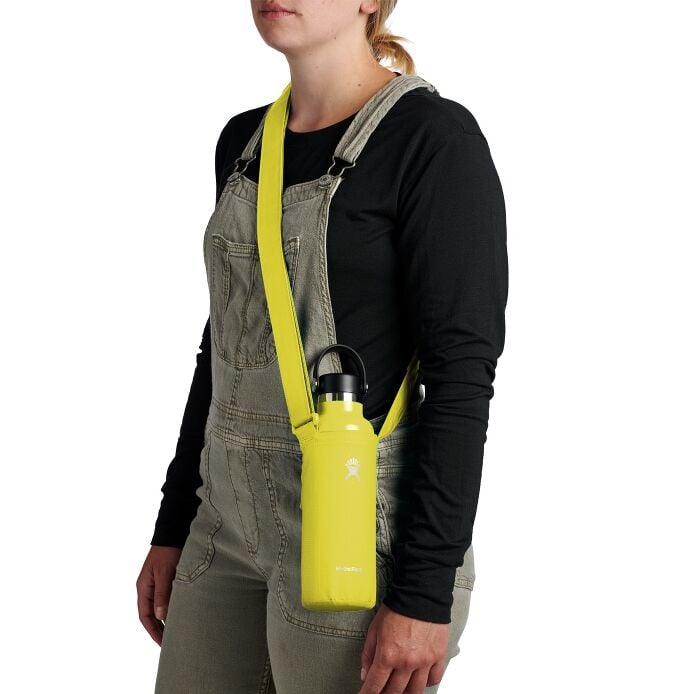 small-packable-bottle-sling-c8 pbss-s23-packable-bottle-sling-cactus-hb2-1600x1600_1_2.jpg